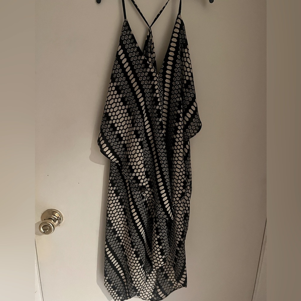 Black and white flowy dress